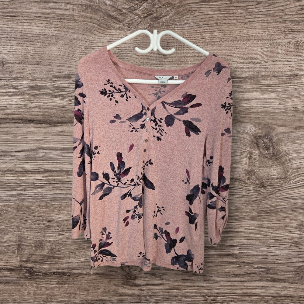 ⭐️Reitmans Pink Floral Cardigan Size Med
